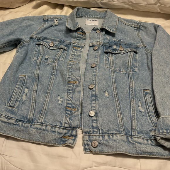 Old Navy Women’s Jean Jacket - Picture 3 of 5